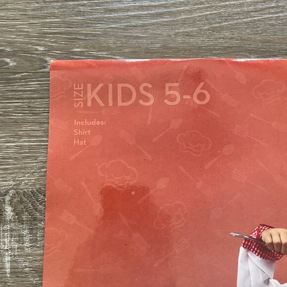 NEW Boo! Inc. Master Chef Children’s Halloween Costume - Kids Size: 5-6 - Picture 8 of 12